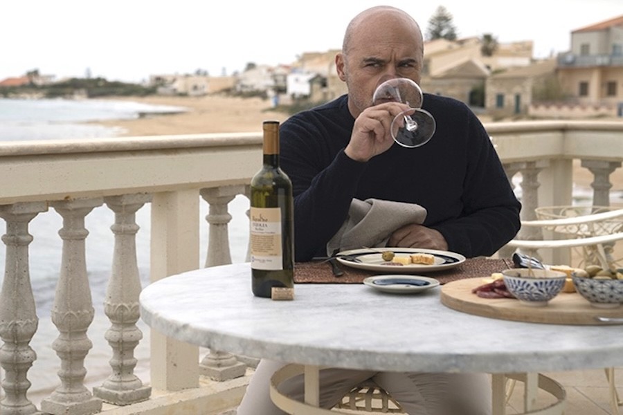 Tue, Apr 28, 2026: Rai 1's Rerun Il Commissario Montalbano (17.4%) Won Pt Slot; GFVIP (15.5%); Belve Closed Its Season With 10.2%